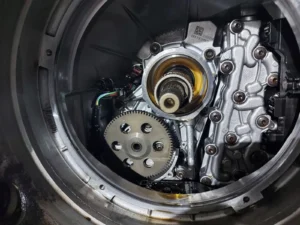 Cutia DL501 (0B5, S tronic cu 7 trepte) fără modulul de ambreiaj