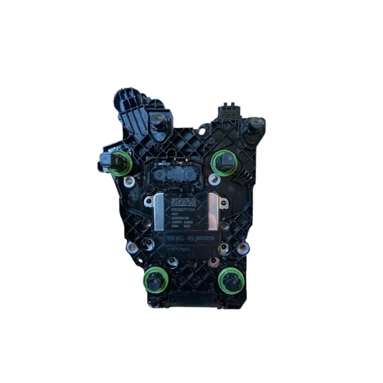 Unitatea de comandă TCU a mecatronicii DQ381, cod 0GC 927 711 H (Bosch), demontată de pe blocul hidraulic