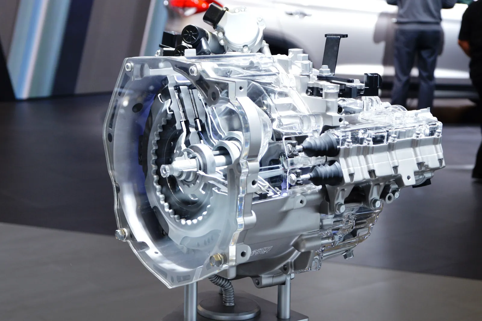 Cutia Hyundai 7DCT (dublu ambreiaj uscat, 7 trepte) expusă la IAA 2015 Frankfurt