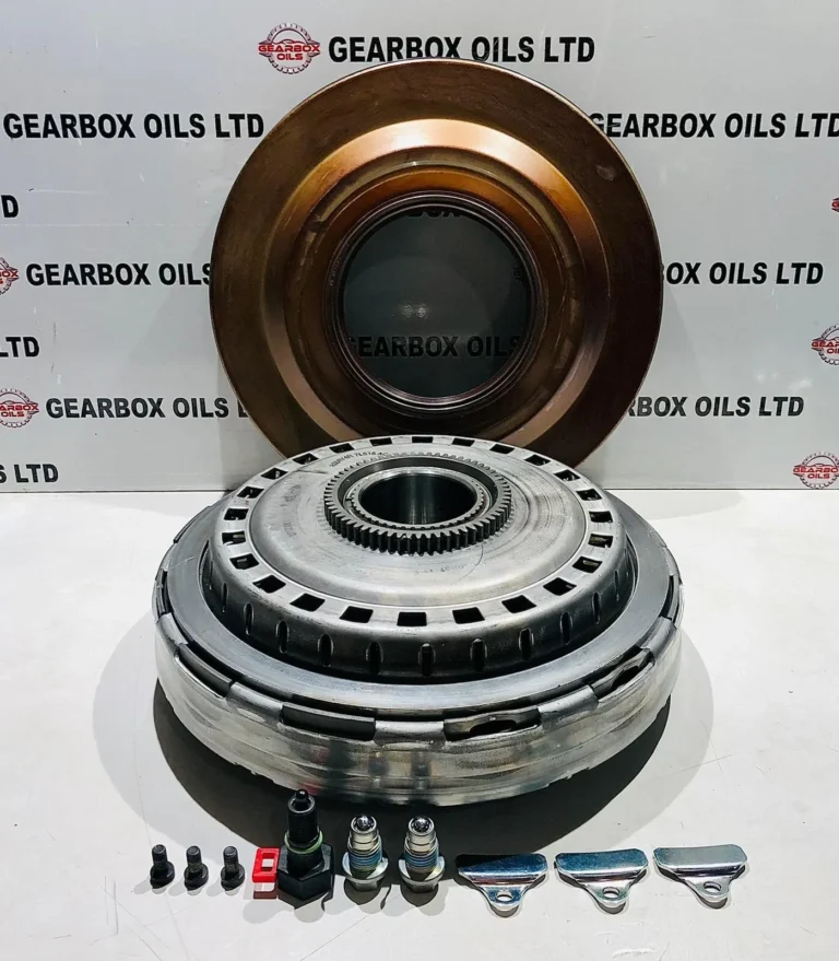 Ambreiajul dublu umed al cutiei Ford 6DCT450 MPS6, cu capac și accesorii (anunț „Genuine Ford 6DCT450 … wet clutch”)