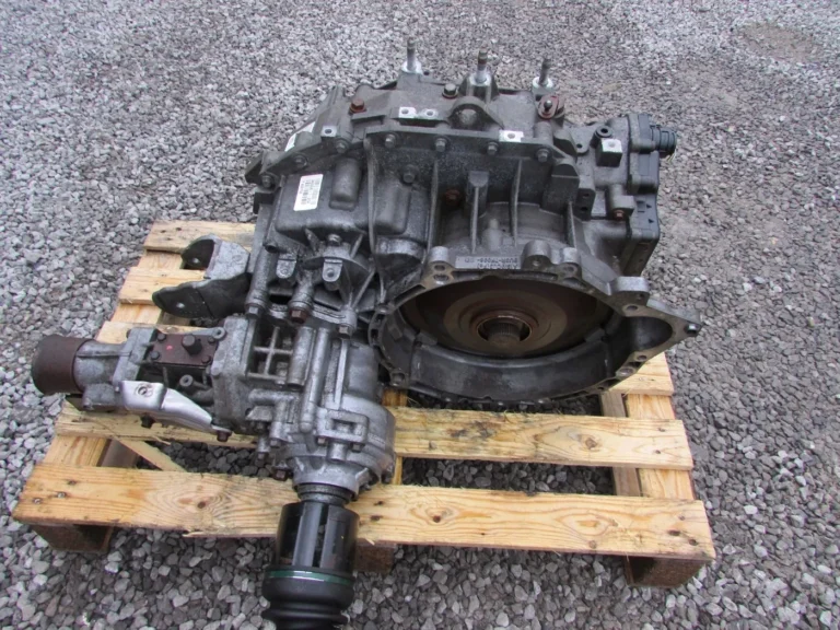 Cutie automată DCS6 (cod 9U3R-7000-CA), cu reductorul 4x4, vedere dinspre clopot