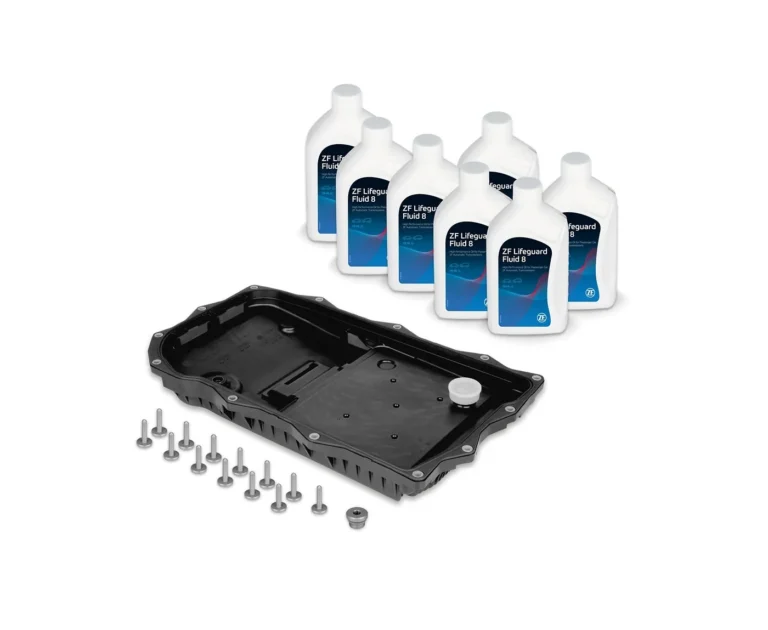 Kit ZF de schimb ulei pentru 8HP: baie de ulei din plastic cu filtru integrat, șuruburi și ZF LifeguardFluid 8